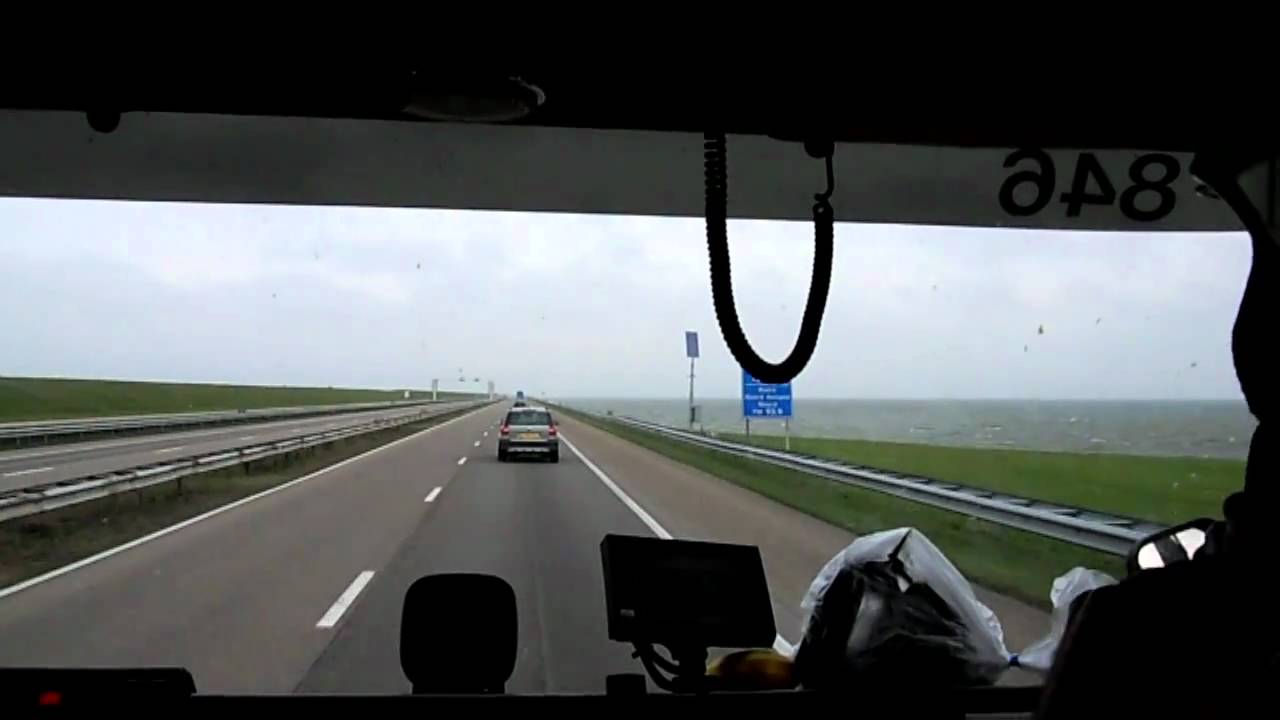 Brandweer Wieringen - Prio 1 A7 R- AFSLUITDIJK 77.3 Vrachtwagenbrand WRG846