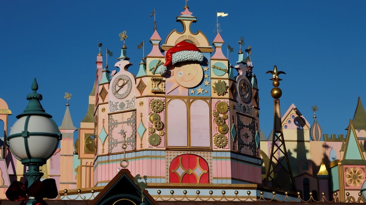 It's A Small World, Disneyland Paris, front seat view.