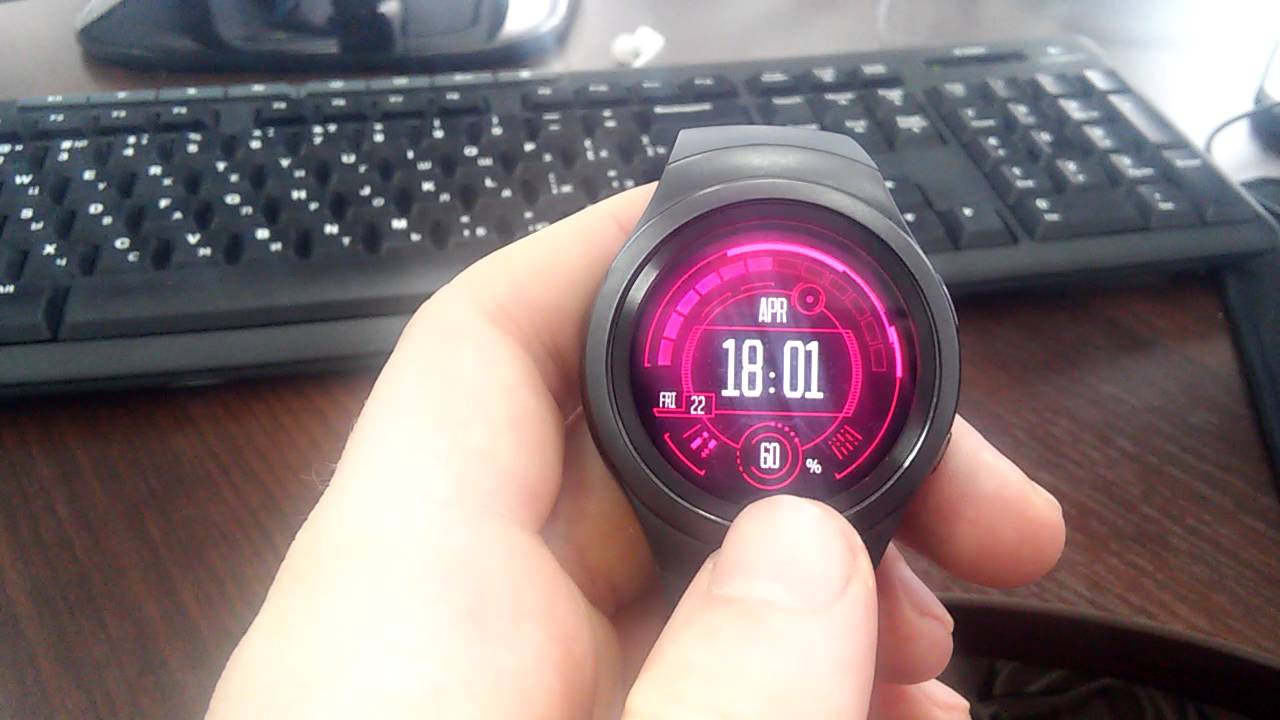 Watch Face: Neon pink animation running on Samsung Gear S2