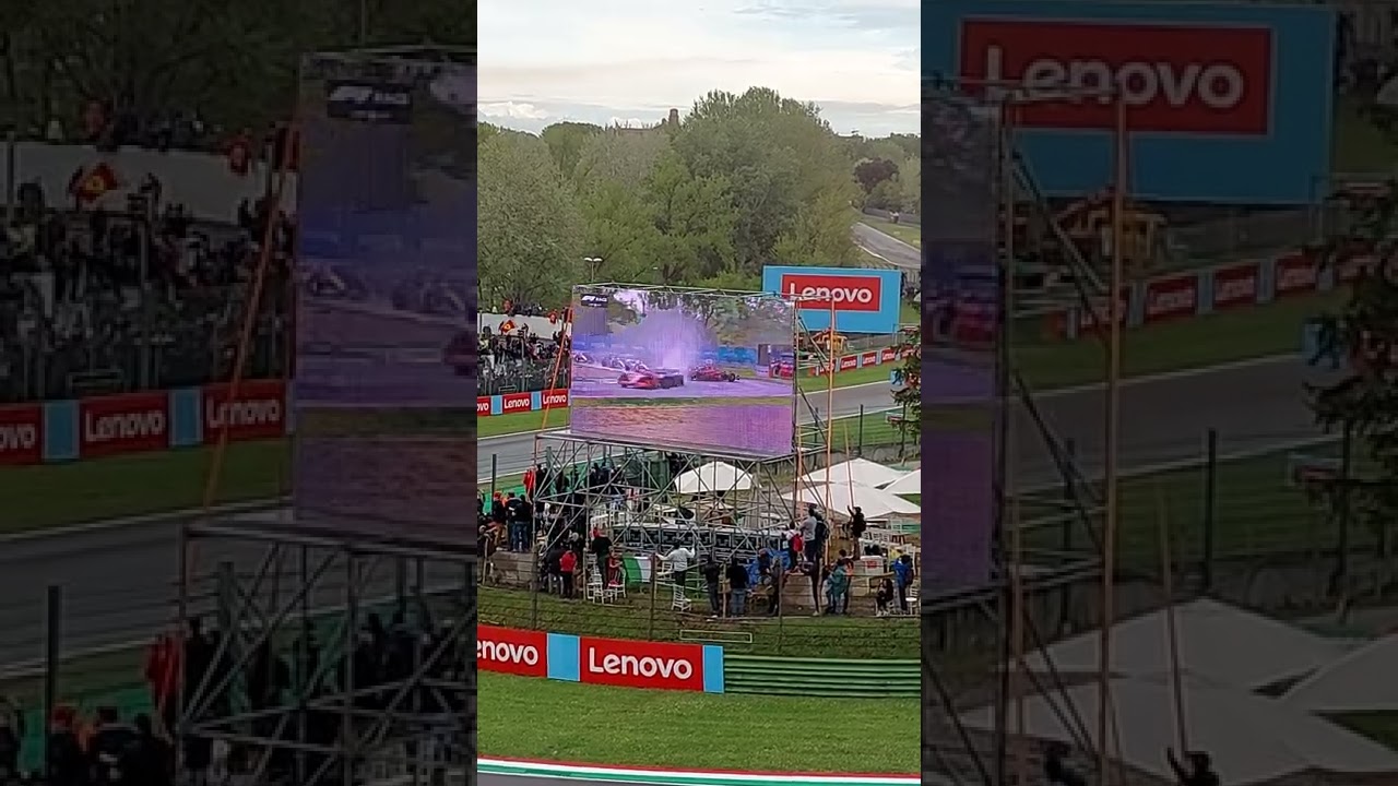 F1 Imola 2022 Start Mainrace Grandstand Tosa