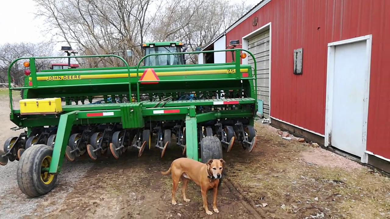 Deere 8100 Tractor with Deere 750 No-Till Drill