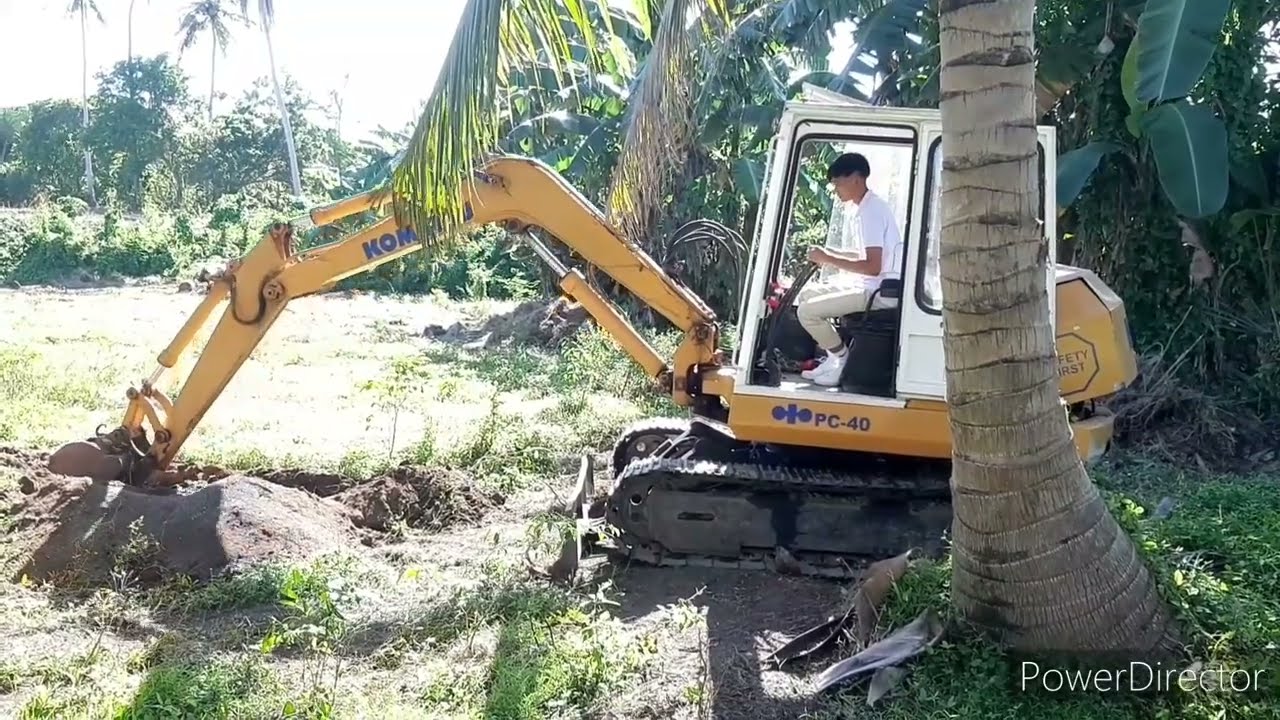 Komatsu PC40 - Drainage Excavation