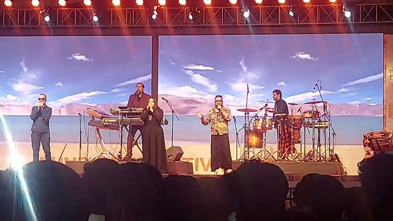 @rickykej Live performance at Pune Book Festival 2025