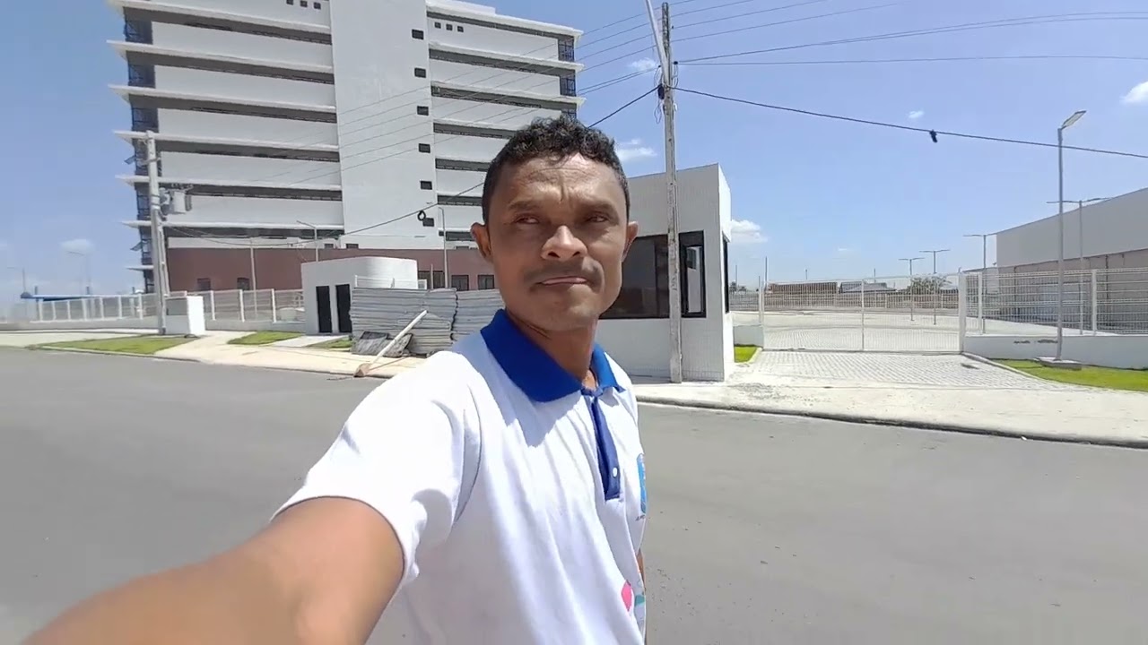 Prédio da nova prefeitura de Delmiro Gouveia 