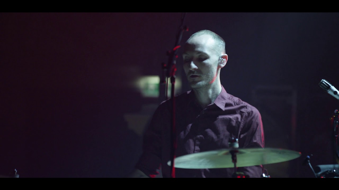 Weval - False State Of Mind (Live)
