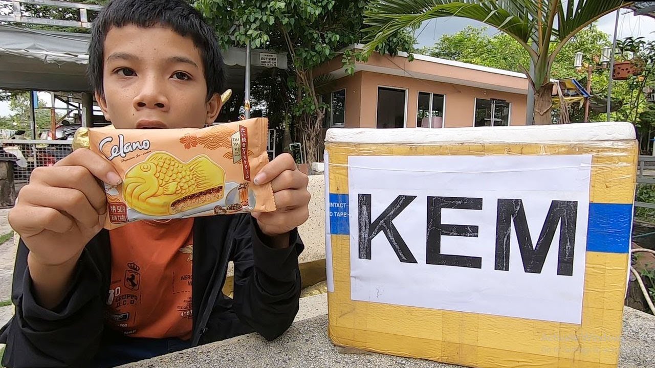 Trò Chơi Bán Kem Cá - Chú Trả Kem Cho Cháu Đi - Bài Học Cho Bé! Thầy Thái Vlog