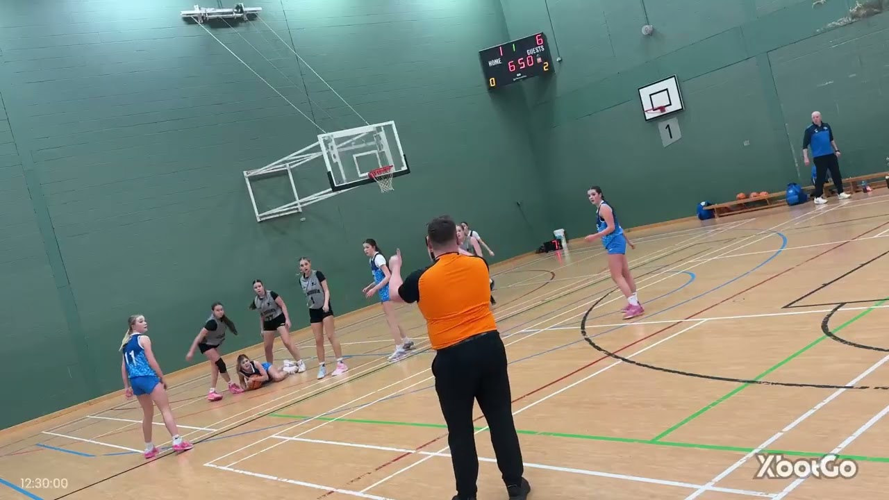 U16W Saints v Bears Q1 