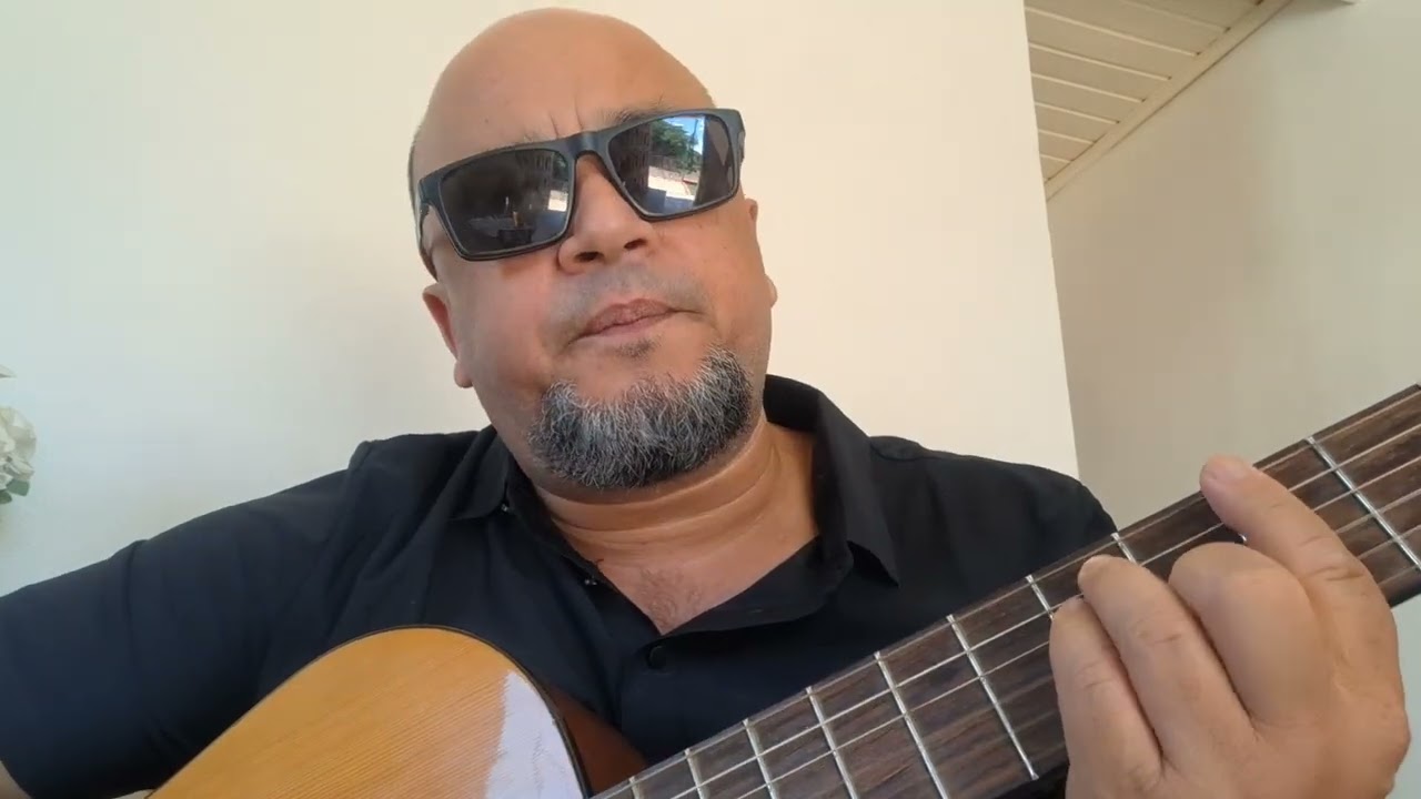 AUSÊNCIA  POR JOÃO DE FREITAS 