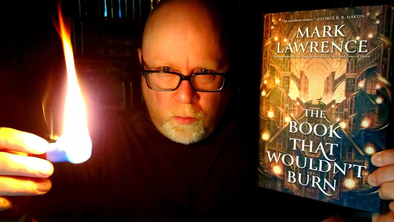 THE BOOK THAT WOULDN'T BURN / Mark Lawrence / Book Review / Brian Lee Durfee (spoiler free)