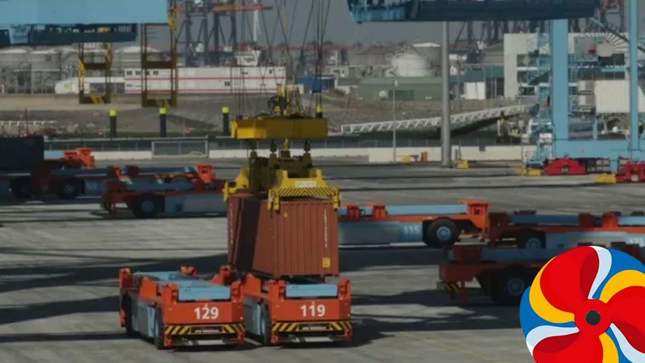 Port Stories 2020 - Amy & Djimmy laten je APM Terminals MV2 zien