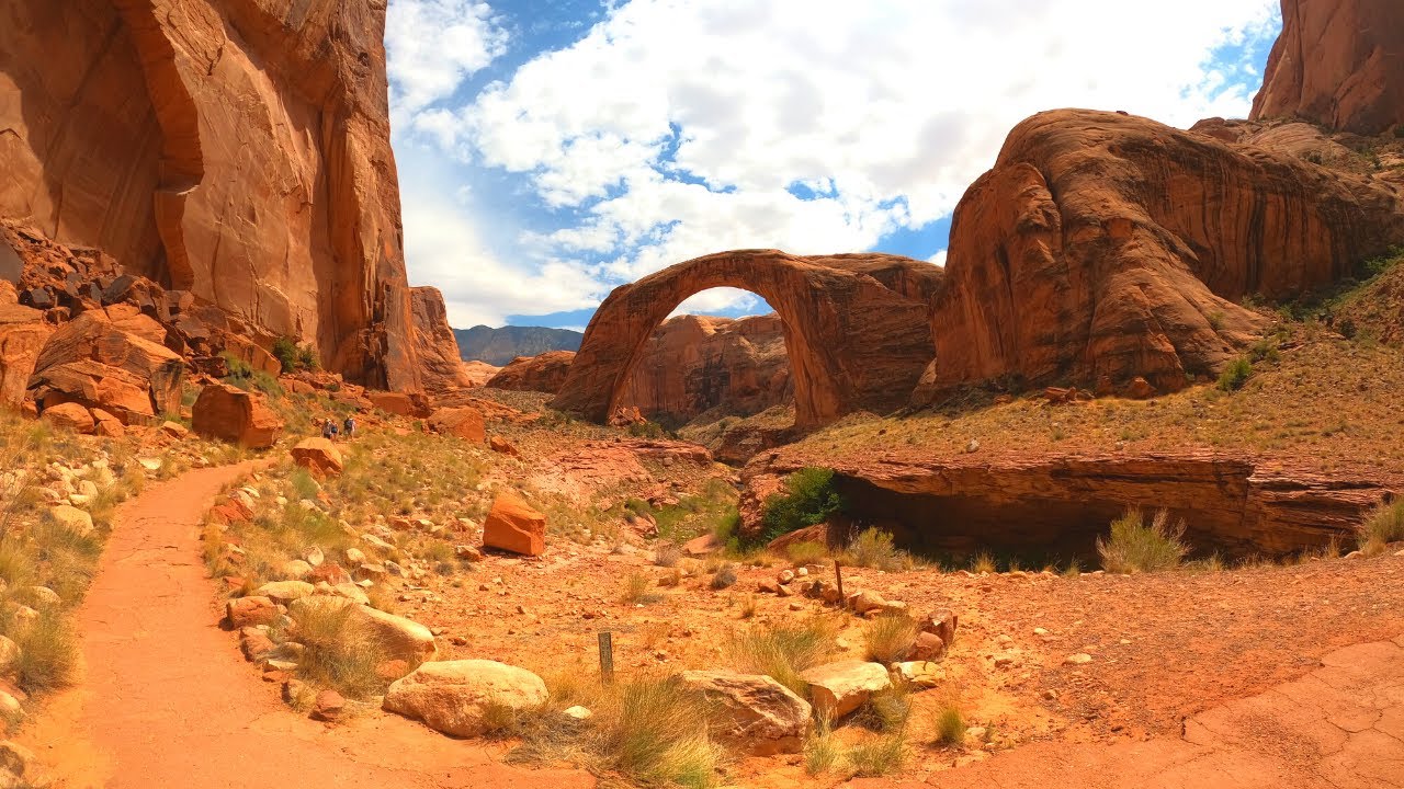 Lake Powell - Rainbow Bridge Canyon