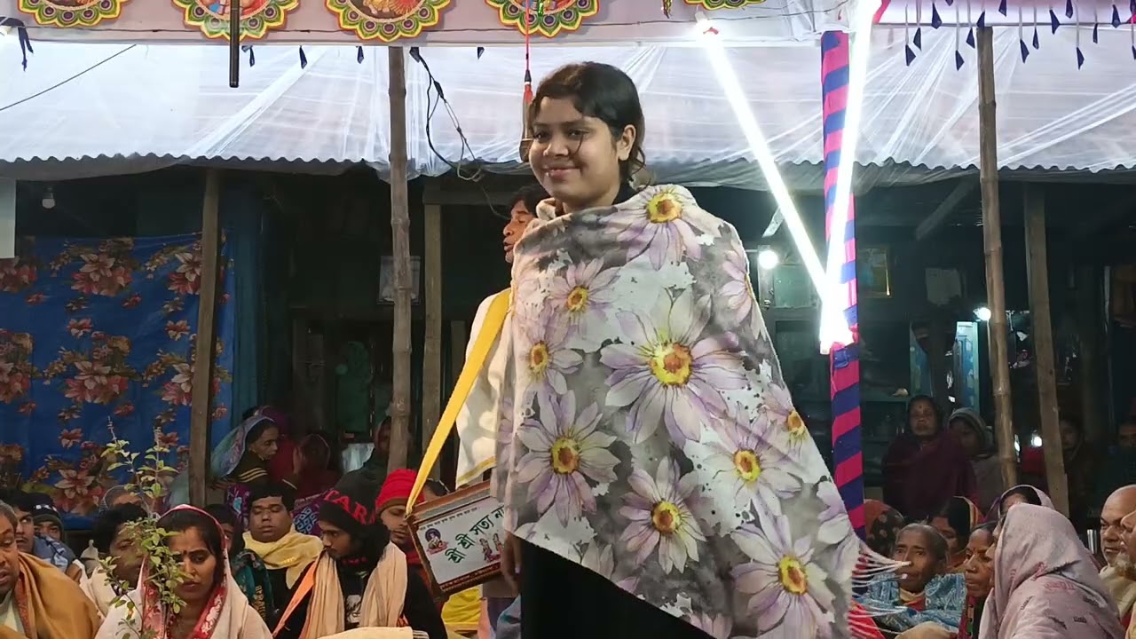 অনুরোধ রইল সবাই মনোযোগ দিয়ে শুনবেন রাঁধে রাঁধে 🙏🙏🙏