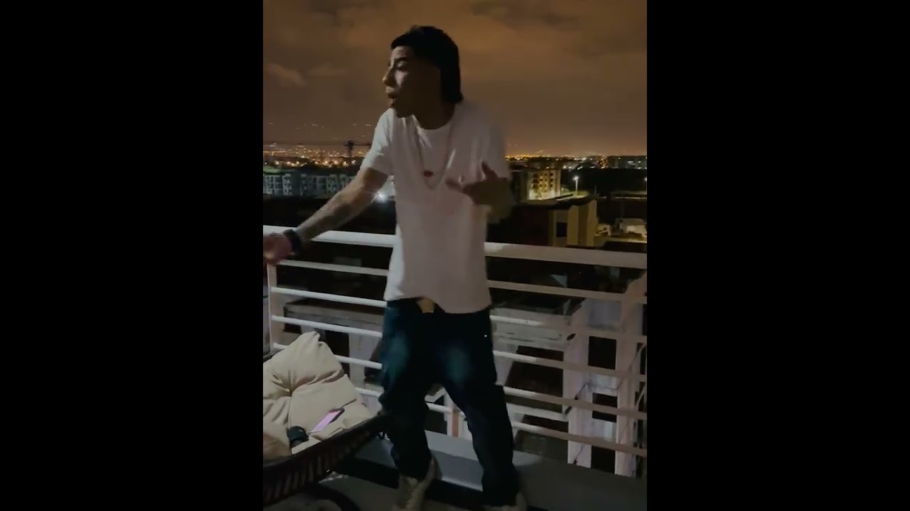Me verán pegarme🔥- Eldelascejas X LOSDELFUTURO
