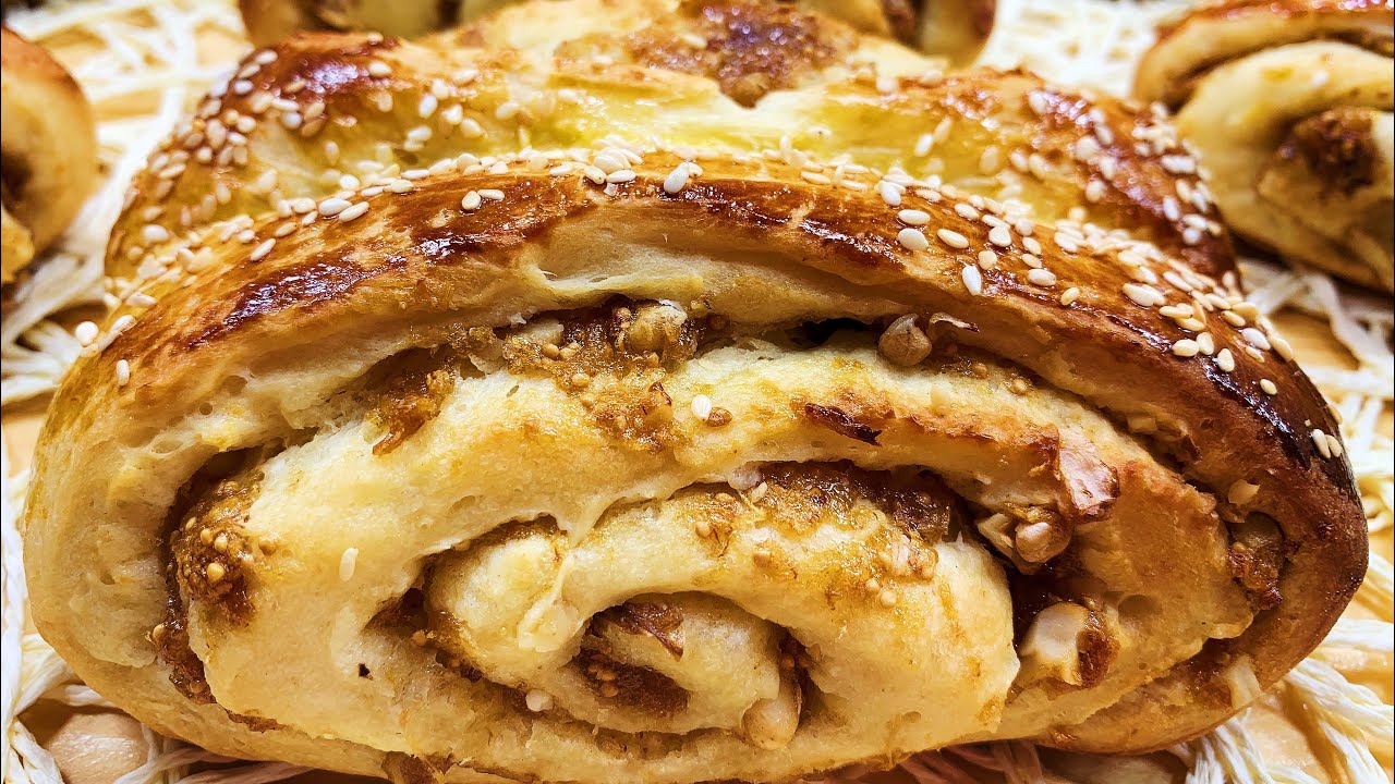 Fig And Walnut Rolls | I love To Make This Fig Bread Every Day- Nan Anjir va Gherdo