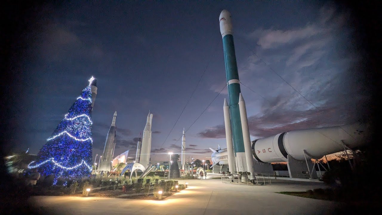 Join us for a festive and unforgettable visit to Kennedy Space Center during Holidays in Space!