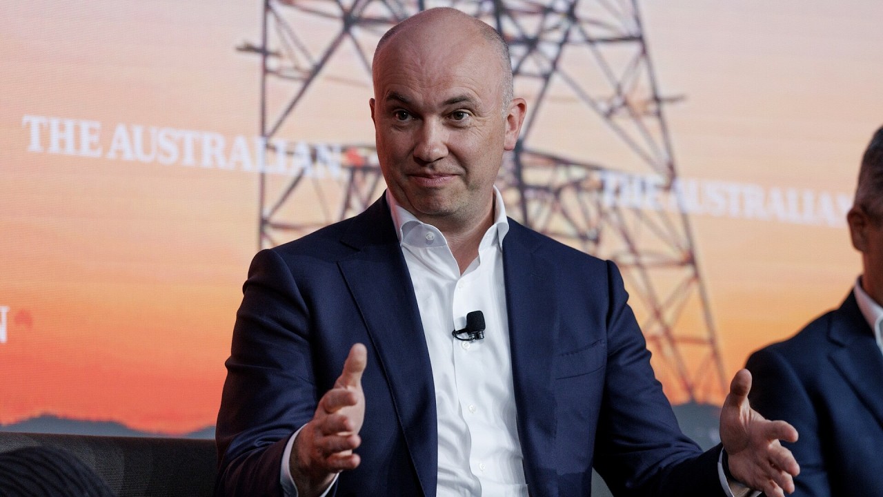 &lsquo;A short man with a huge ego&rsquo;: Matt Kean in hot water over taxpayer-funded trip to COP30