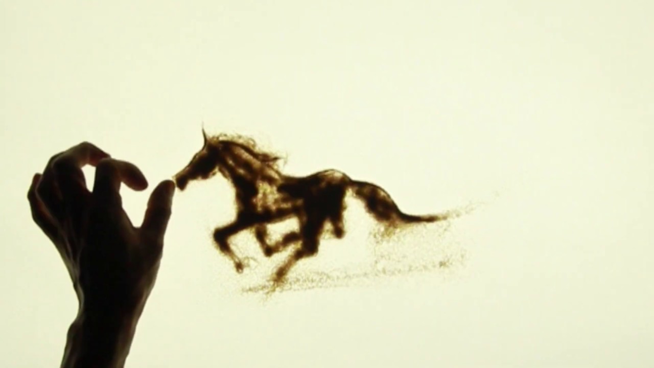 Sand art / Нутагтаа гүйж ирсэн Монгол морины домог/ магтаал