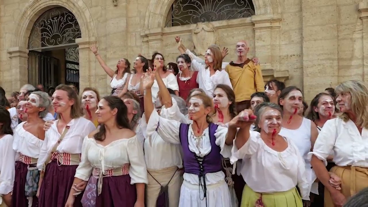 Bram de Femnas - Résurgence - Place Gambetta Reconstitution historique à Pézenas