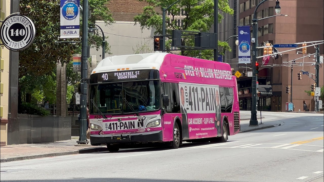 MARTA 2013 New Flyer Industries “Xcelsior” XN40 1452 on Route 40
