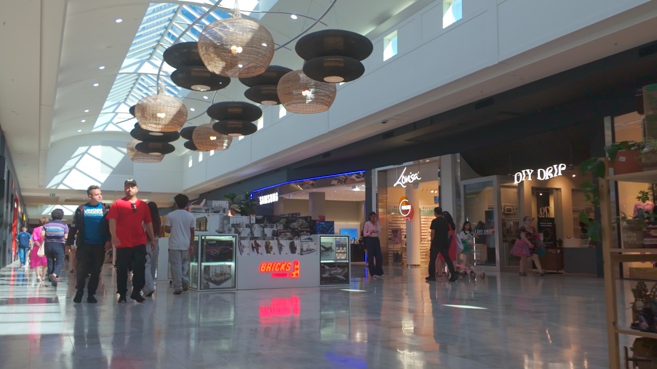 Perth&rsquo;s Largest Shopping Centre 🇦🇺 | Westfield Carousel Walking Tour | Perth Australia
