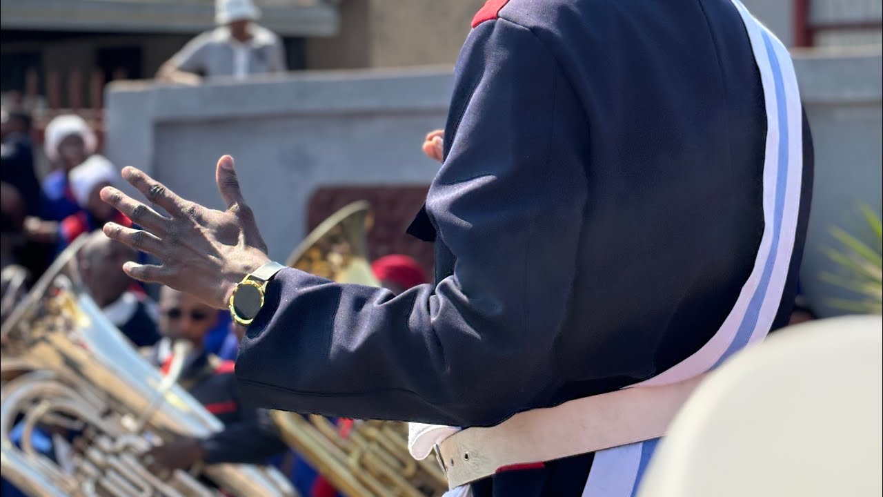 Ezase-Vaal Brass Band Plays “Umlilo” by Dj Zinhle feat. Mvzzle & Rethabile at 7mins (Tembisa) 🔥🔥🔥