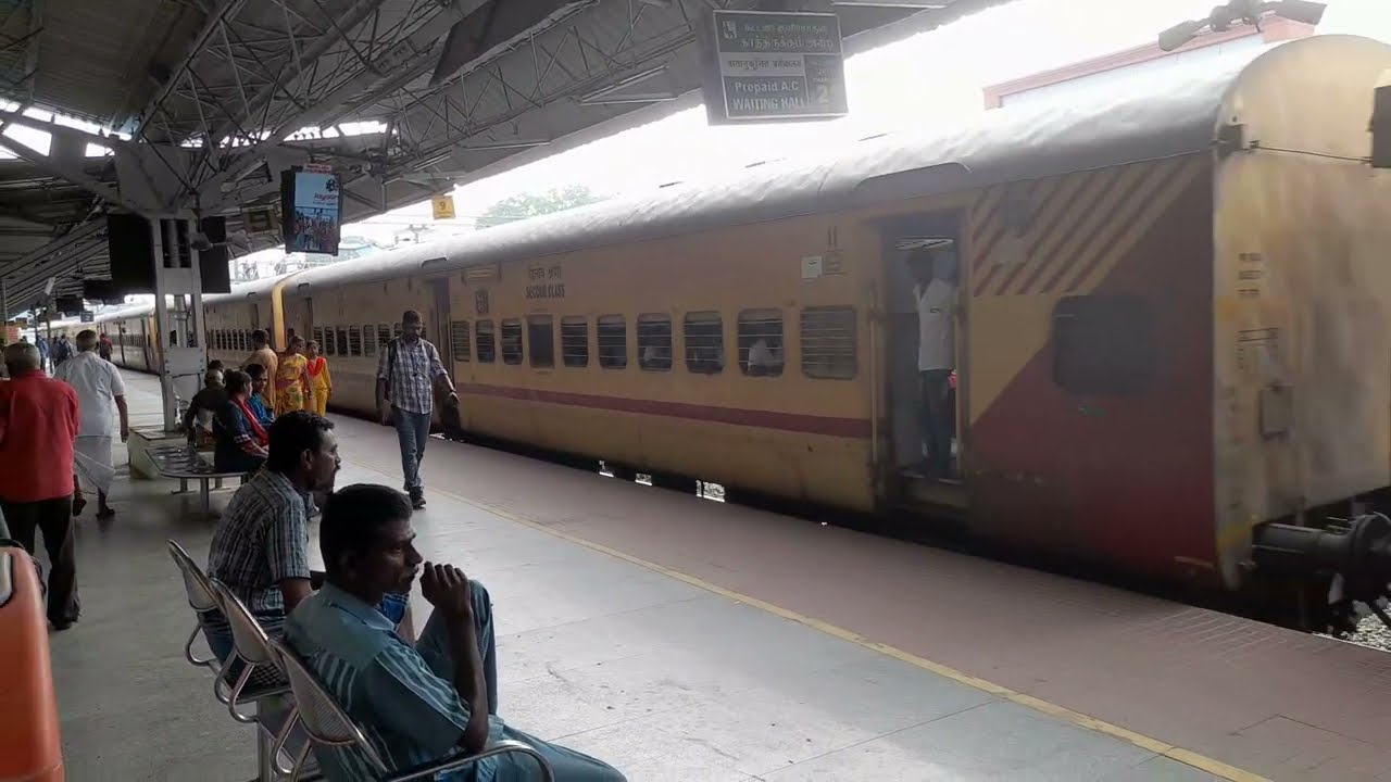 COIMBATORE TO NAGERCOIL (UNRESERVED EXPRESS) ARRIVAL AND DEPARTURE @ TIRUPPUR 🚂