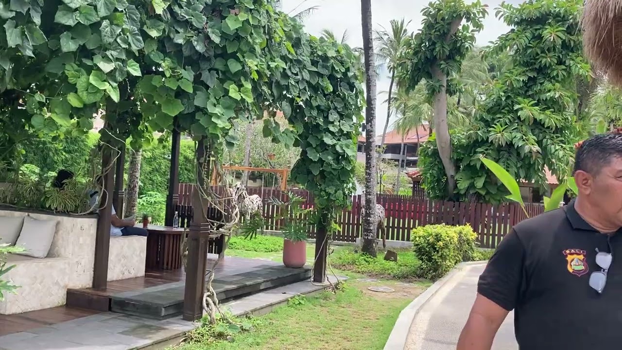Nusa Dua Bali febrero 2026 Jardin playa PARADISUS BY MELIA MOV