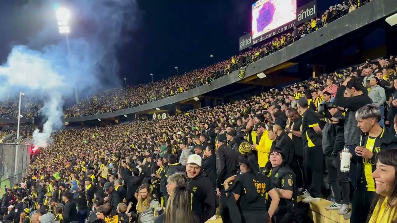 Hinchada De Peñarol vs Defensor / Campeon Clausura 2025 / Campeon Del Siglo