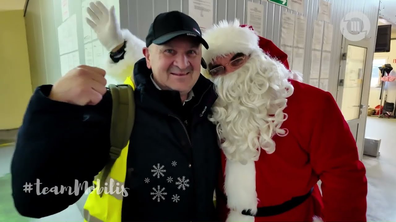 Санта-Клаус в Мобилисе.