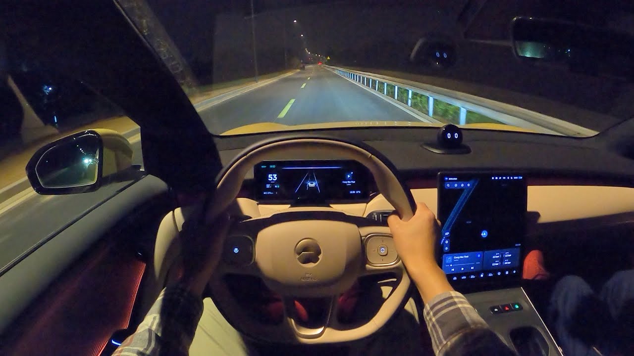 Chinese Model 3P? 2022 NIO ET5 100kWh POV Night Test Drive