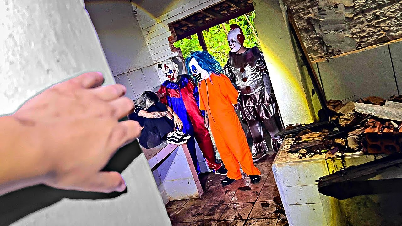 S.o.s A Gangue Dos Palhaços Capturaram Ela