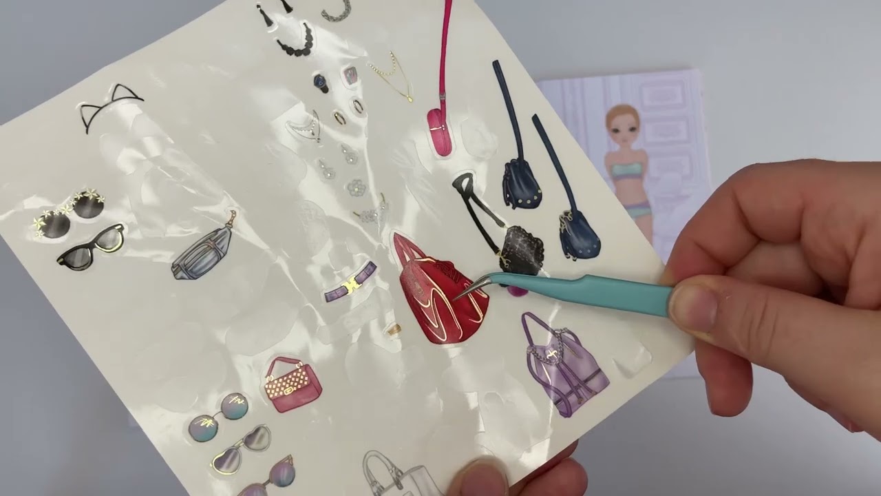 Top model kızlarını giydirelim🤩 dress up top model girls sticker book