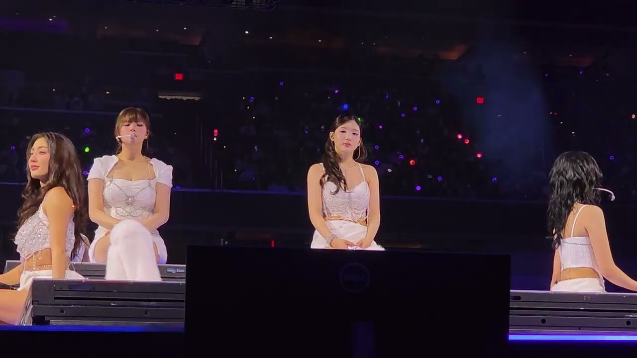 TWICE (트와이스) - Options  Live in Washington, DC 20260214  (Day 2)