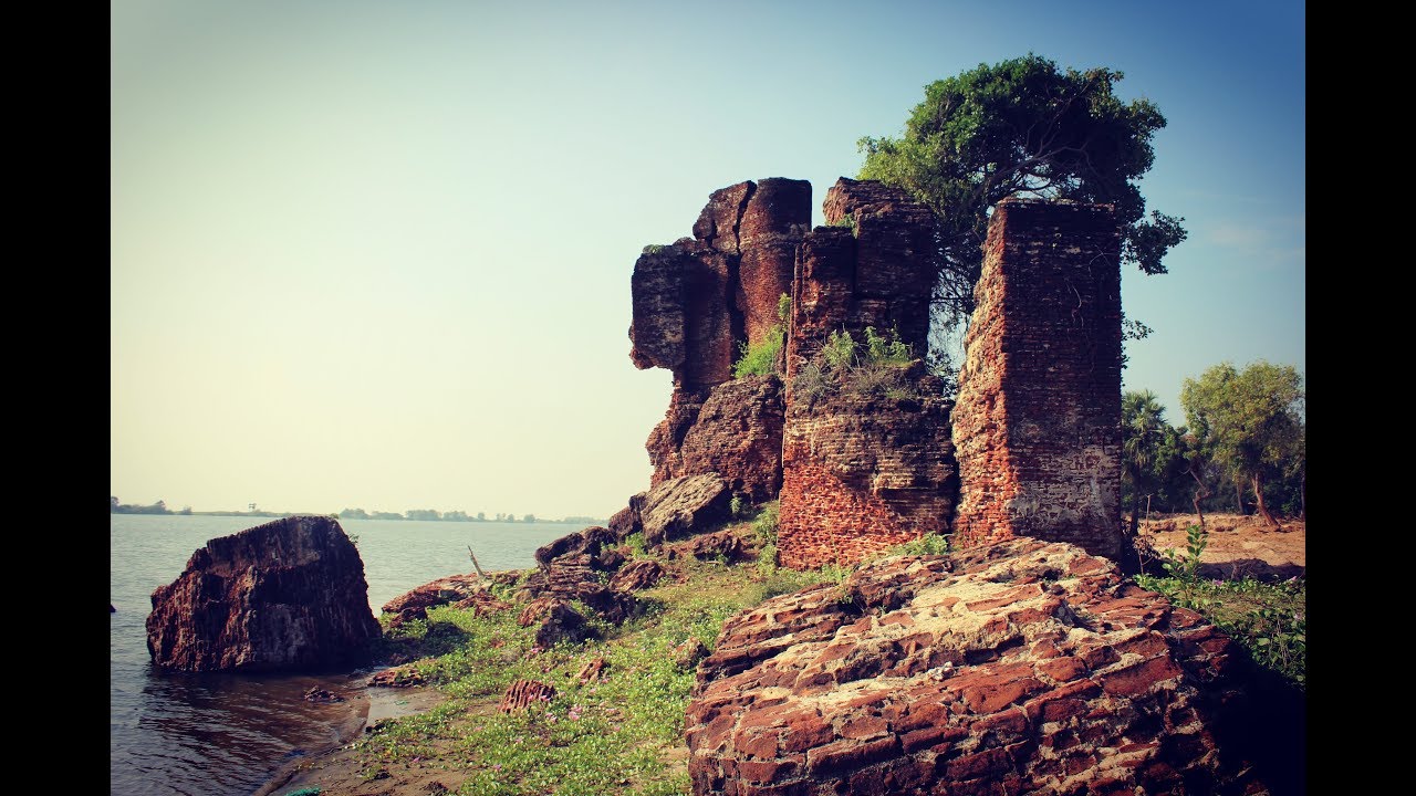 THE ALAMPARAI FORT | Best Historical Place To Visit Near Chennai | Food Adventures Travel Guide
