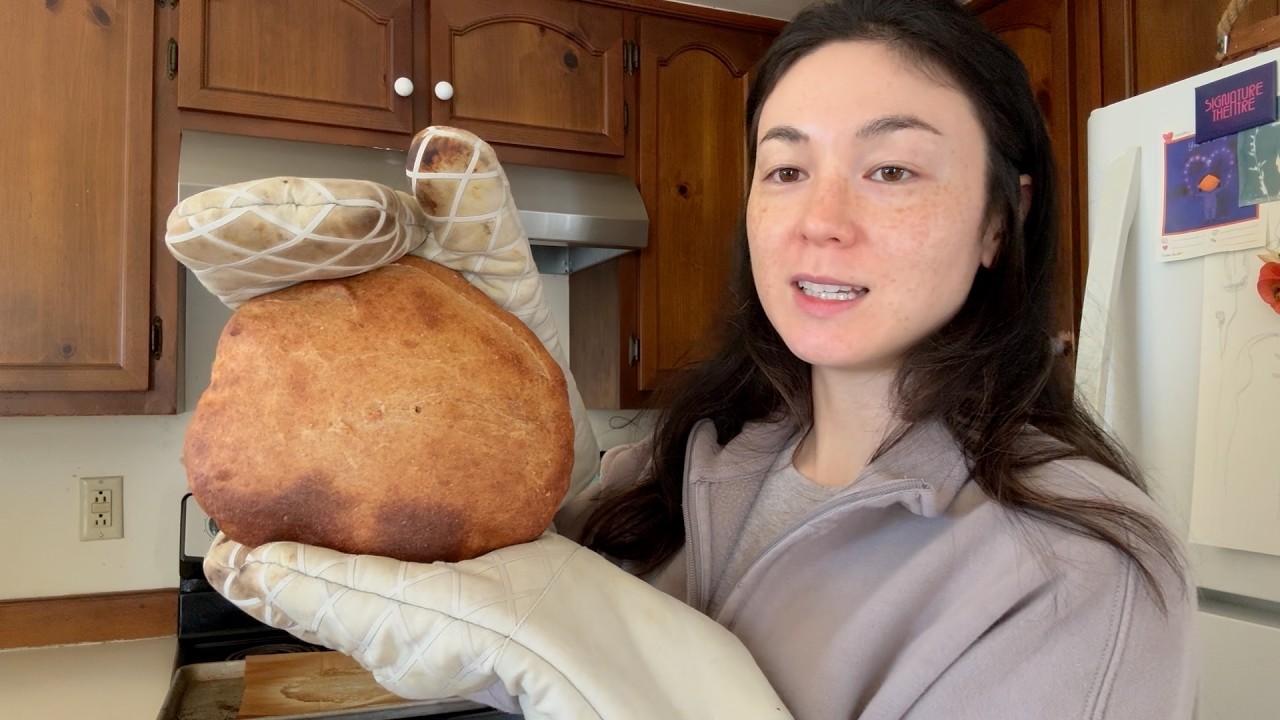 VLOG: No Perfectionism, Just Baking