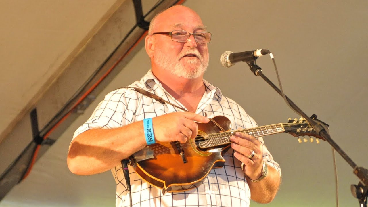 A fork in the road (Eric Bogle)