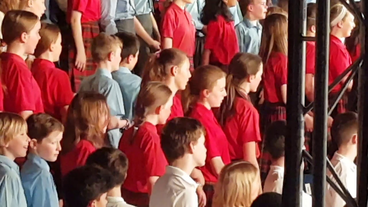 National Children's Choir 2019 - Dublin - Kusimama