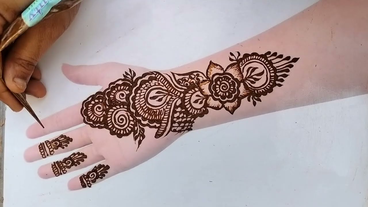 Letest simple mehndi designs front hand ✋#trending #youtub #viralvedio