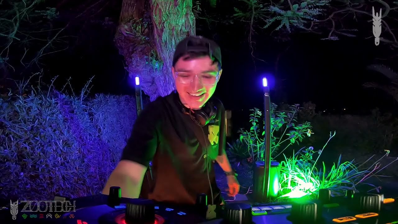 FELIPE CARDONA | ZOOTECH : Tree Sessions [TECH HOUSE] 🇨🇴