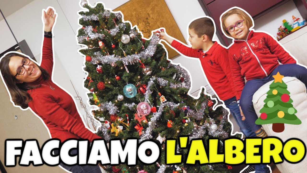 FACCIAMO L'ALBERO DI NATALE 🎄 con Sorprese: Famiglia GBR
