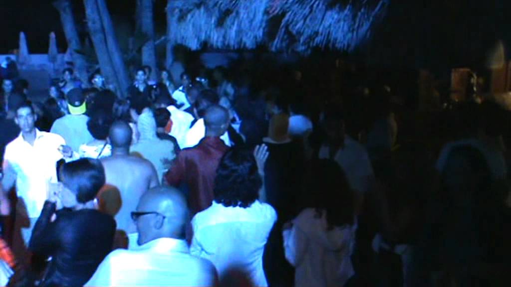 La Kasbah Agadir 2012 : les danses du village !!