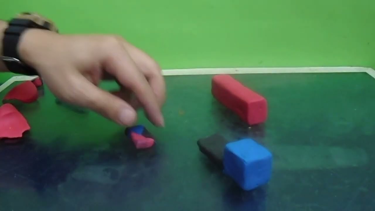 camion  de carga en plastilina