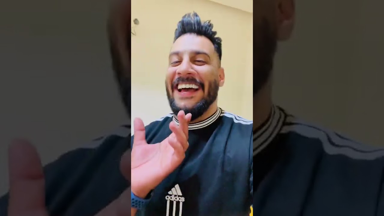 يدلل عليه ابو العسل ملك الاعلانات