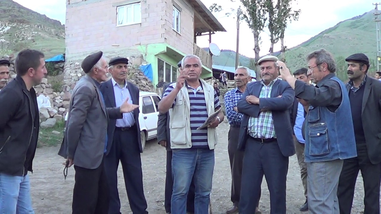 ERZURUM ŞENKAYA YOĞURTCULAR MAHALLESİ MUHTARI İSMAİL KILIÇ, MAHALLE YOLUMUZ NEDEN ASFALTLANMIYOR❗