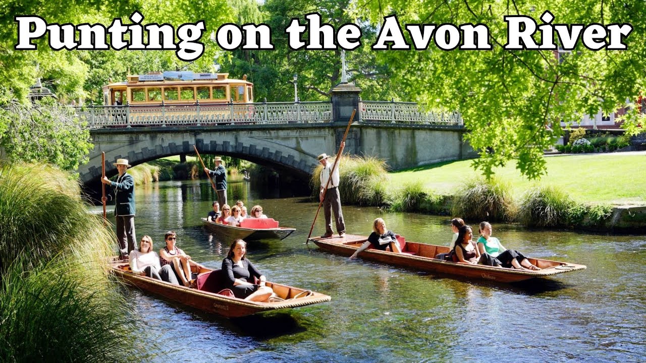 Punting On The Avon River | Christchurch | New Zealand