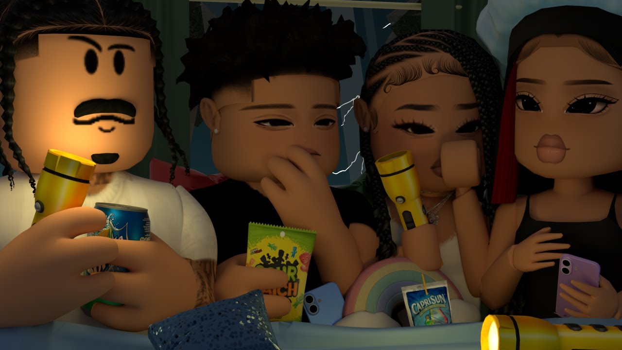 A HUGE HURRICANE HITS OUR HOUSE!! *LOST POWER + FLOOD!!* | Bloxburg Family Roleplay