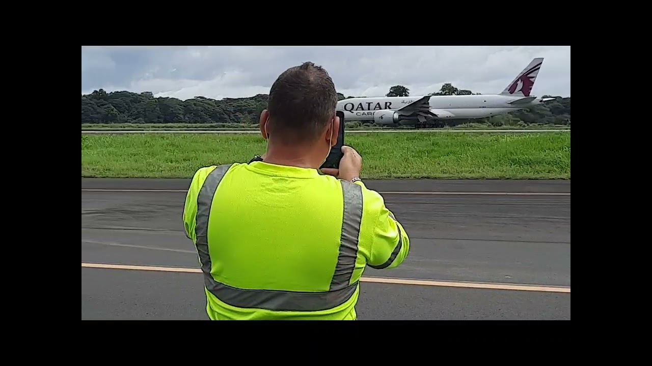 Camiones Panamá....Increíble Aeropuerto Internacional de Tocumen..Desde adentro 🤩✈🛩