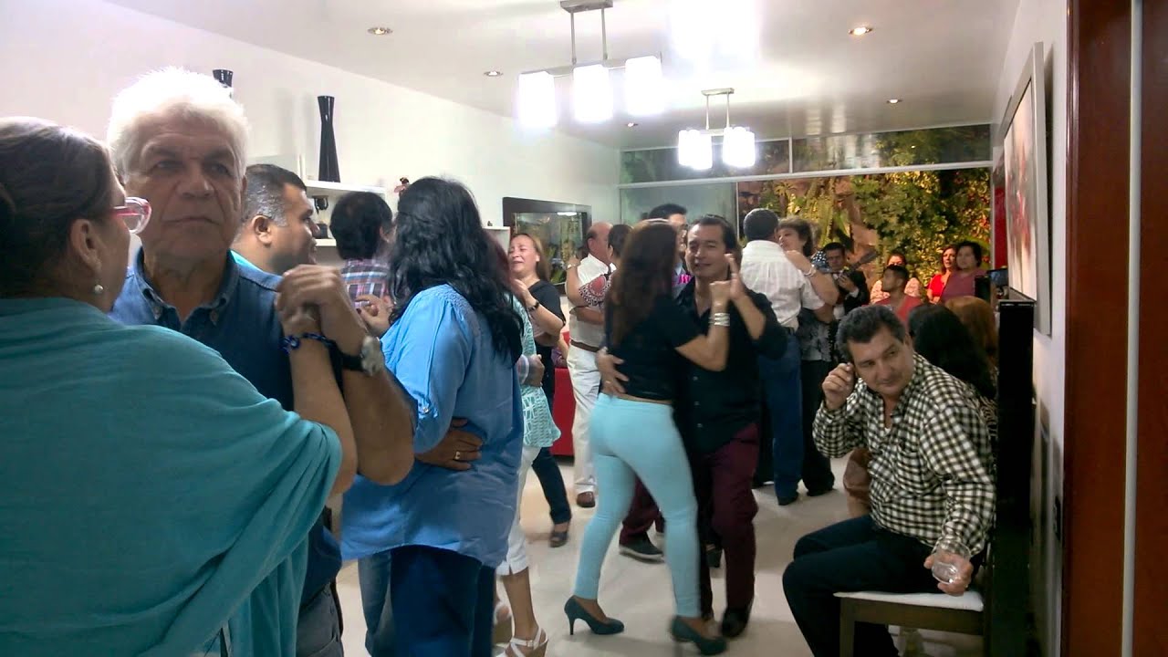 Familia - Serenata Criolla (Cumpleaños Tia Jessi)