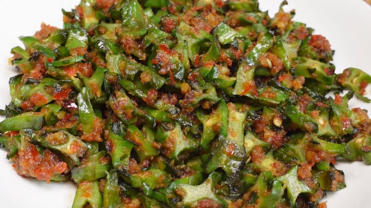 特别开胃又下饭的叁巴虾米炒四念豆😋做法简单又容易🌶️Appetizer and delicious stir fried winged bean with sambal dried shrimp😋