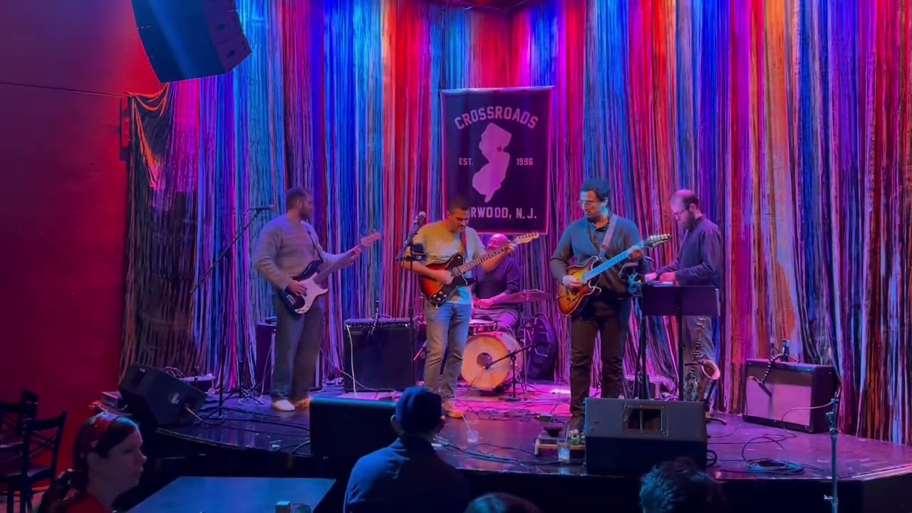 Kiss Me Kizmet (The Prize) 2.12.26 Crossroads